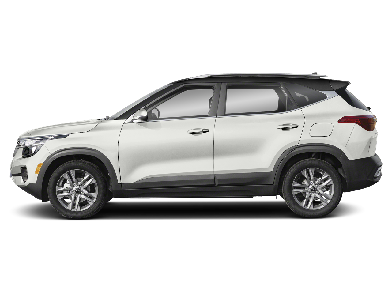 2022 Kia Seltos — rear three-quarter view