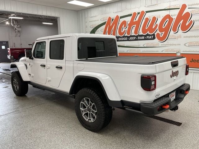 2026 Jeep Gladiator — detail view