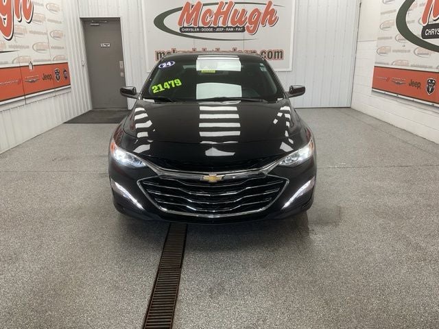 2024 Chevrolet Malibu — side profile view