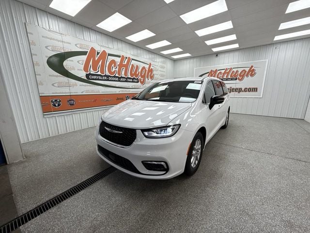 2026 Chrysler Pacifica PACIFICA SELECT in Bright White Clear-Coat Exterior Paint — front three-quarter view
