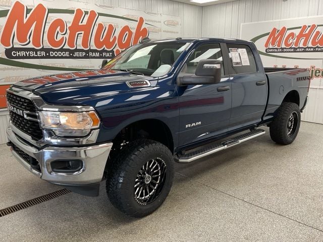 2024 RAM 2500 Big Horn Crew Cab 4x4 6'4' Box in Patriot Blue Pearlcoat — front three-quarter view